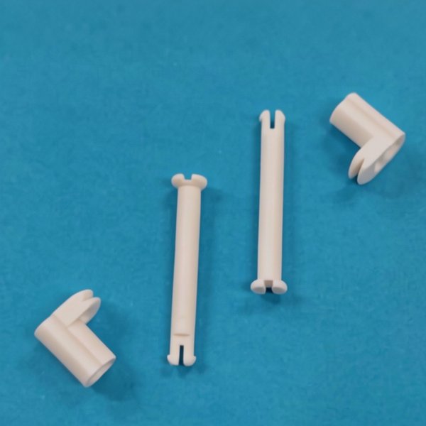 Vis de fixation plastique PROJ ABS (sachet de 2 kits)